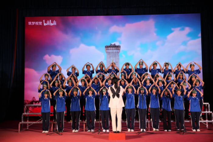 1757316955395007806.jpg default (7).jpg